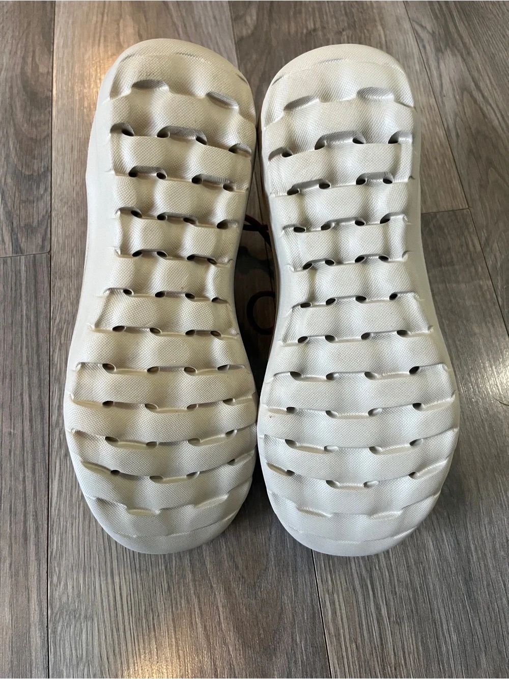Skechers Skyhigh Ultra sneaker boots suede size 7.5